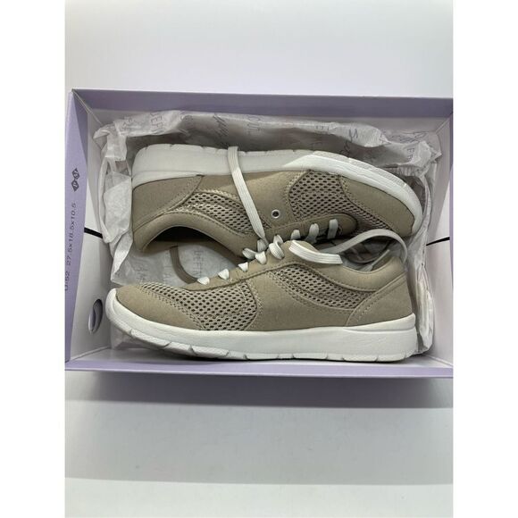 Easy Spirit Women’s Gogo Low Top Lace Up
Fashion Sneakers Beige Women's Size 5.5 - Picture 9 of 11